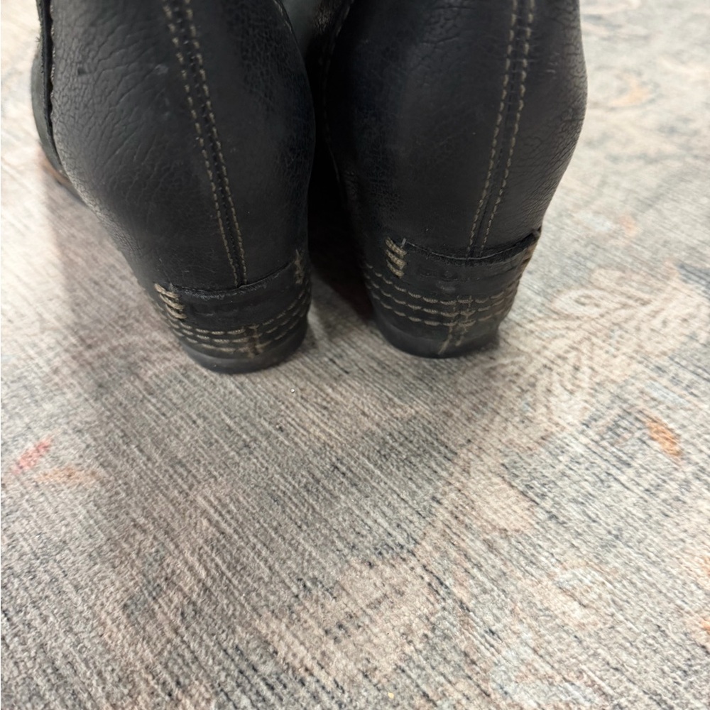 Sorel Black and Gray Lace Up Boots - Picture 4 of 6
